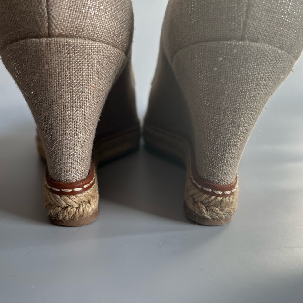 Tory Burch Beige Peep-Toe Wedges with Bow with Dust Bag - Picture 9 of 11